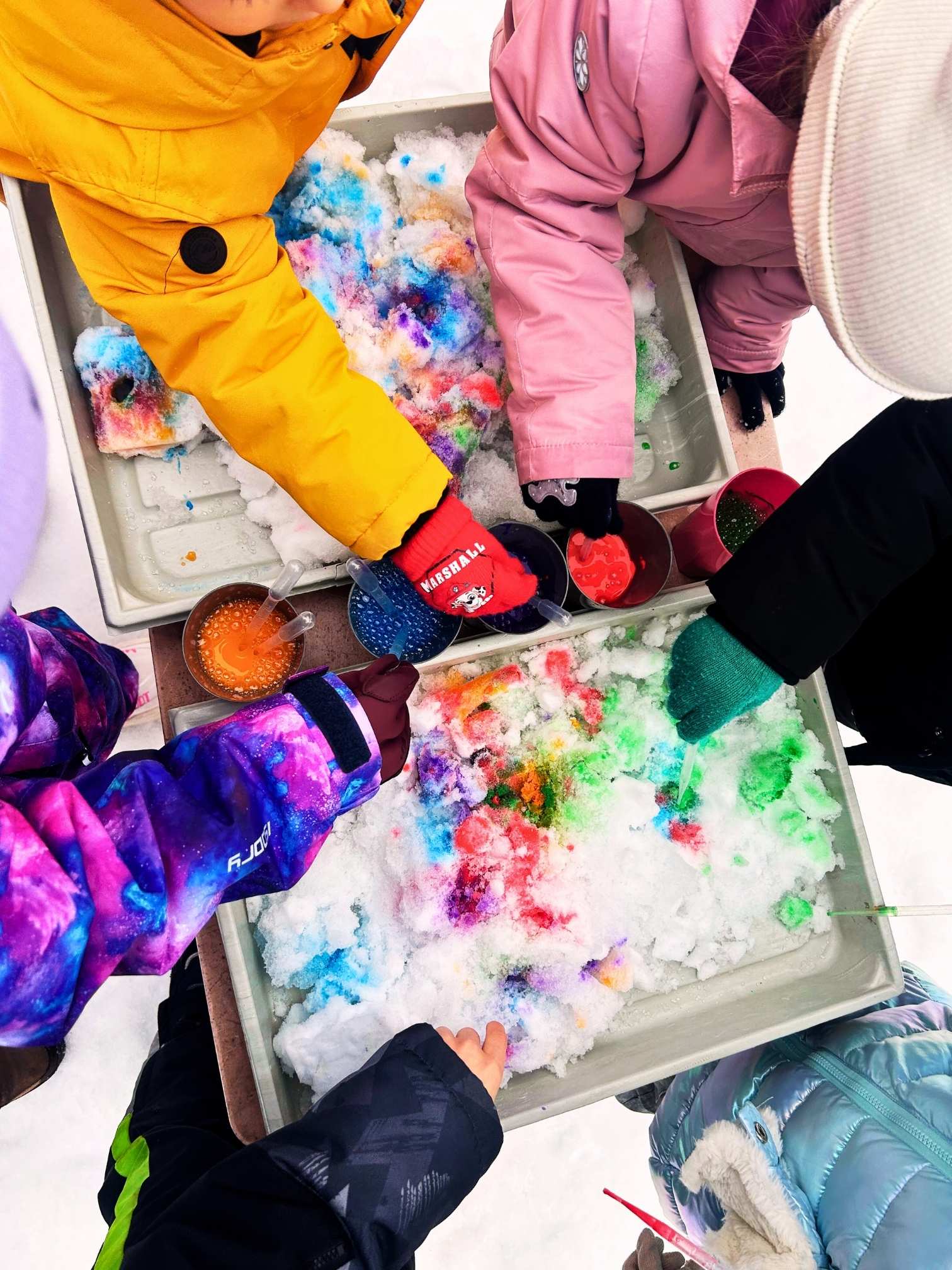 Malowanie na śniegu